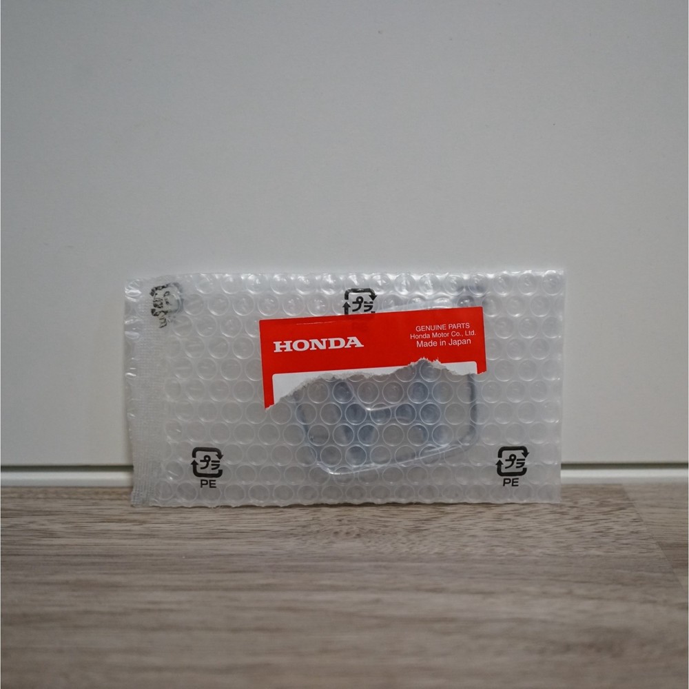 NEW AND AUTHENTIC! Honda "H" Car Logo Silver